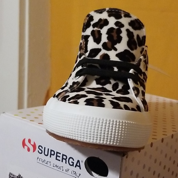 NIB Superga shoes - Picture 8 of 8